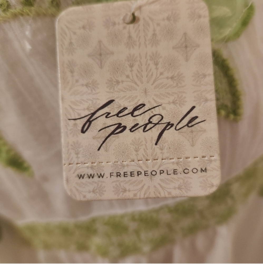 Free People Edie Embroidered Top White and Green Combo Size Large New With Tags - Picture 8 of 12